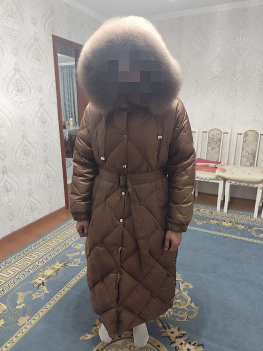 Зимний женский пуховик Max Mara