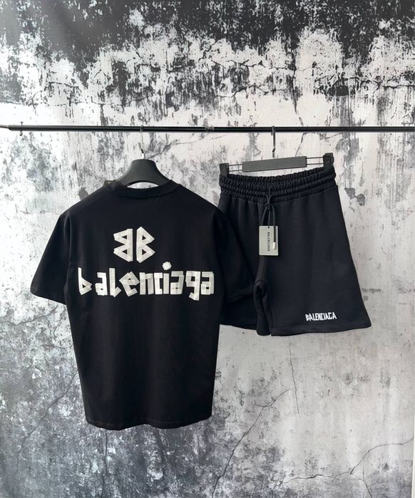 Compleu Set Balenciaga Pantaloni Scurti Tricou
