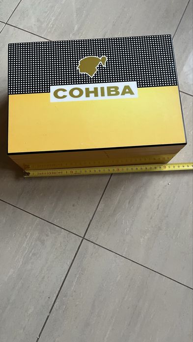 Хумидор за съхранение на пури