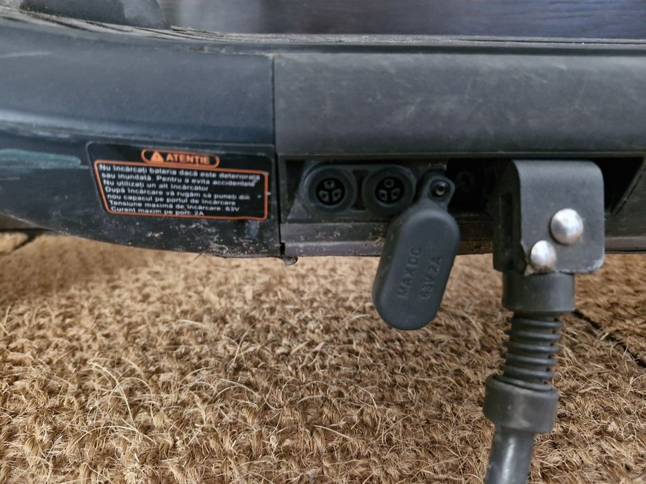 Trotineta Miria Titan X model nou 2025 cu camera, ASIGURARE , GARANTIE