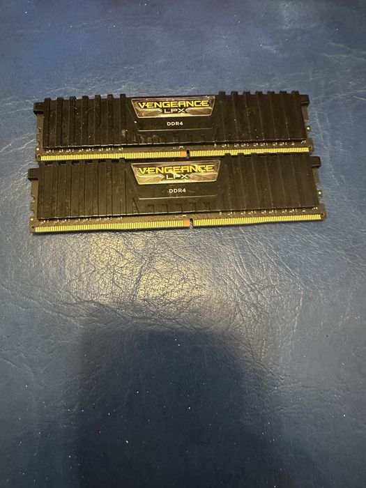 Corsair Vengeance Lpx 16Gb 320hz DDR4