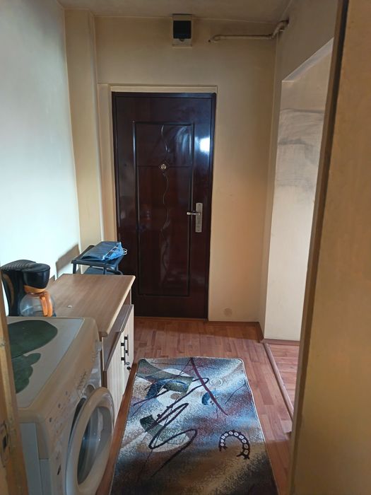 Vand garsoniera Costesti