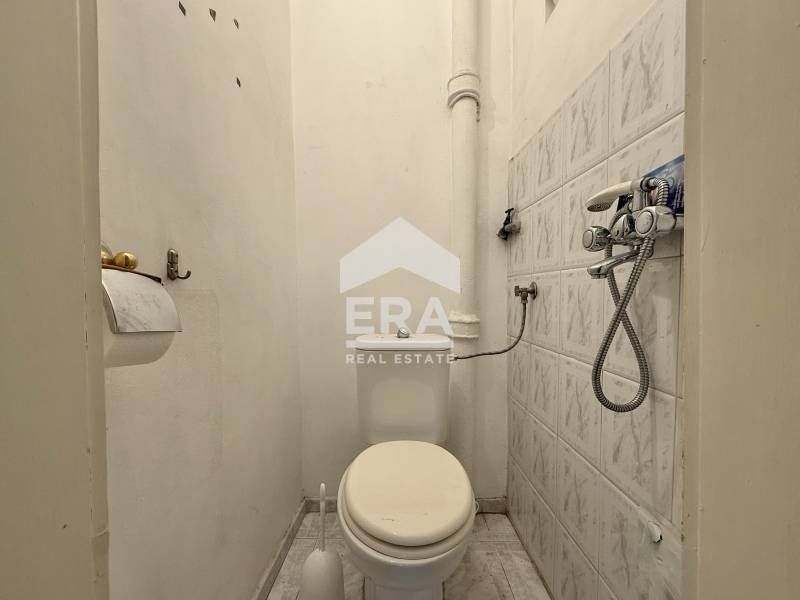 Продава се Четиристаен апартамент в София, Докторски паметник - 128 кв.м за 2949 €/кв.м - Снимка #11