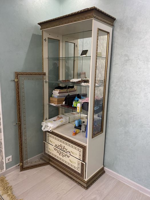 Шкаф сервант для кухни