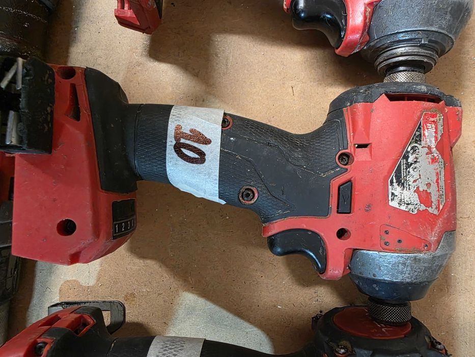 Винтоверт импакт милуоки Milwaukee M18