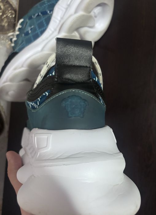 versace chain reaction blue and black