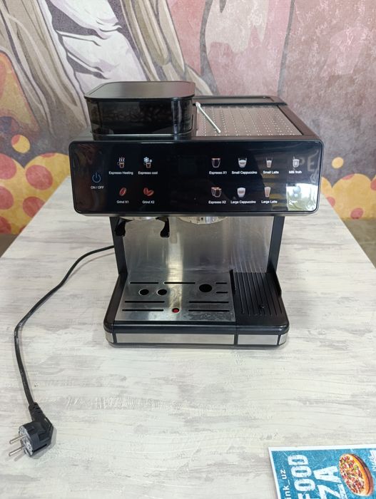 Kofe aparat 20 barli sotiladi