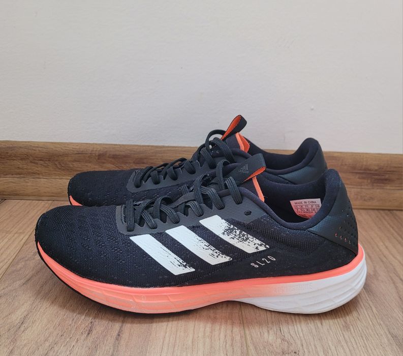 Маратонки Adidas,Nike-38 номер
