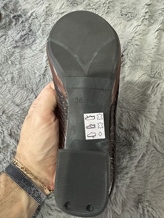 Vând pantofi damă piele naturala mărimea 36