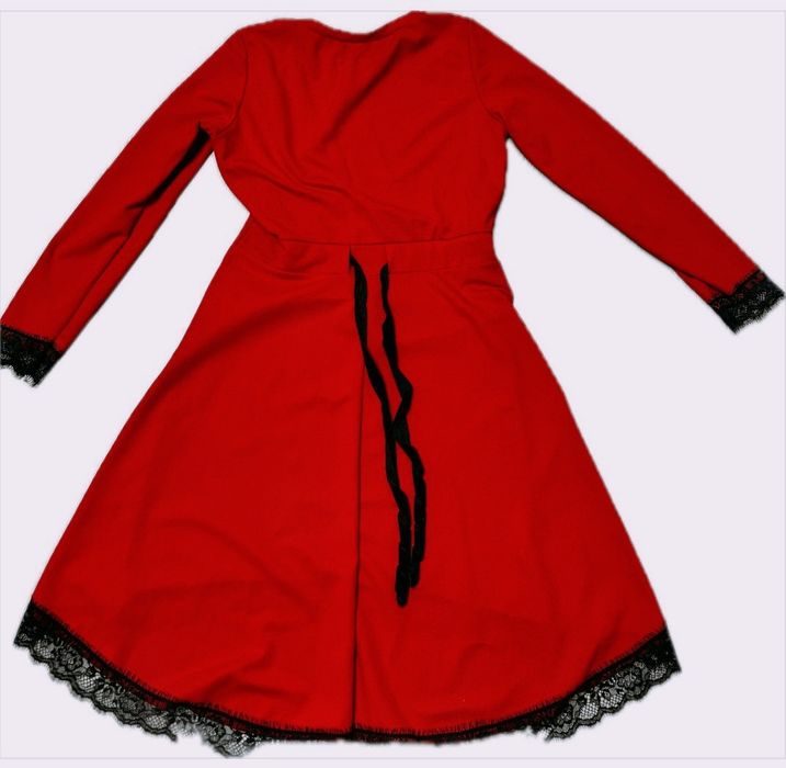 Rochie roșie asimetrica