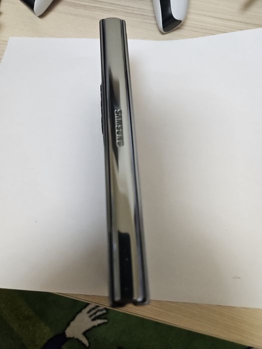 Samsung galaxy fold4