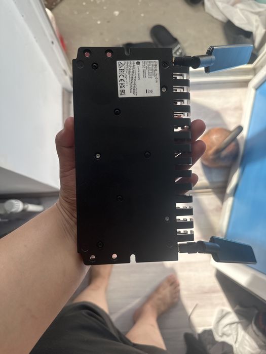 Mikrotik L009 роутер