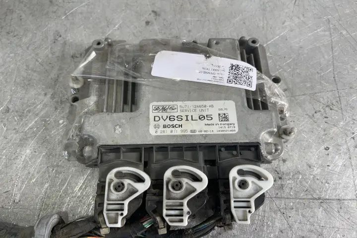 Calculator motor ECU 0281011995 / 0 281 011 995 Ford Focus 2006