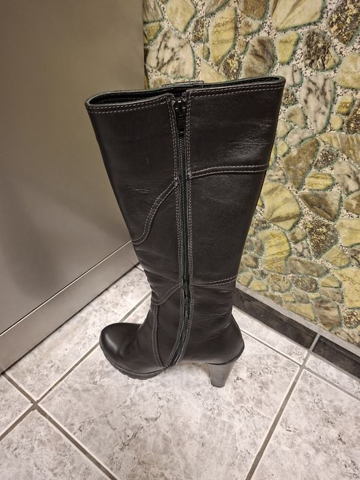 Ботуши с висок ток