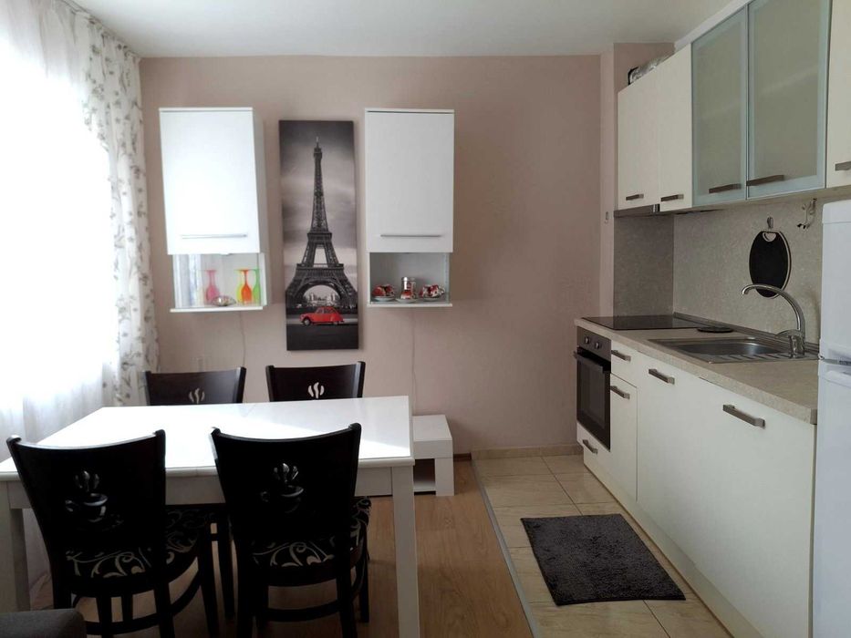 Тристаен апартамент за продажба в Слънчев бряг