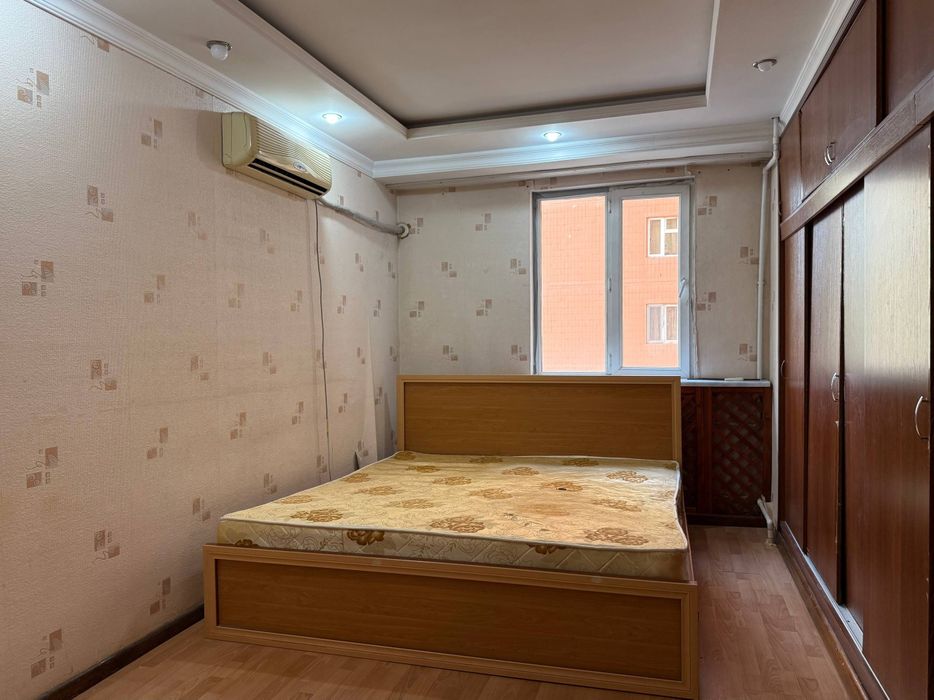 3/3/12 Школа №282,40 лет Победы, Тузель 3 

#Три   -   комнаты • 3/12