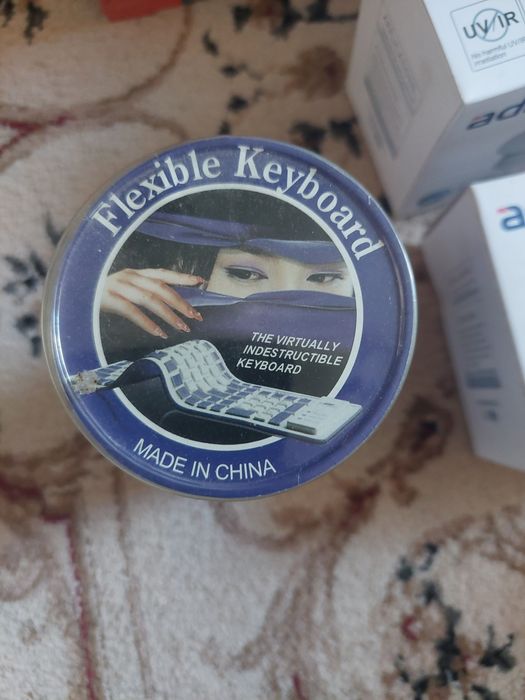 Vand boxe pentru calculator