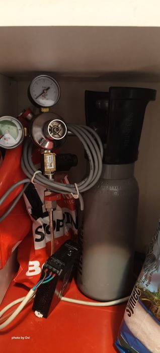 Acvariu complet cu accesorii