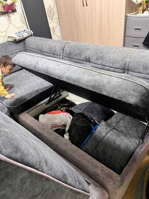 Срочно продам мебель диван