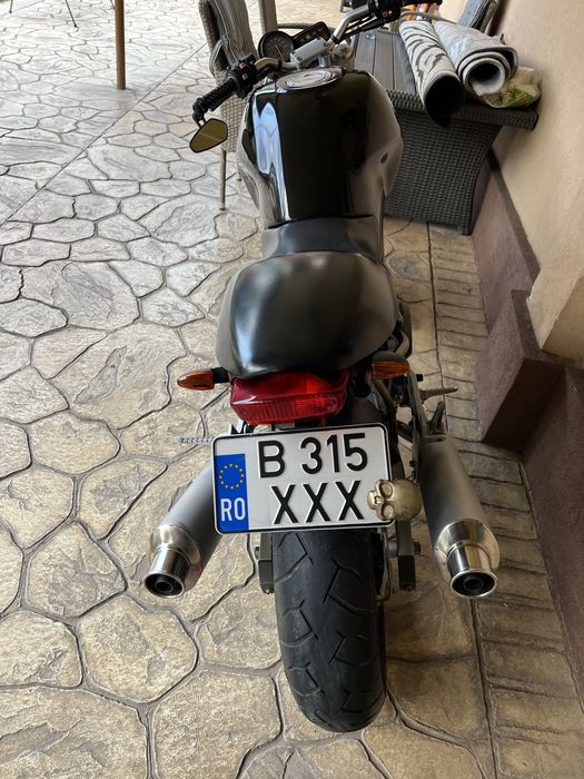 Ducati monster dark 600