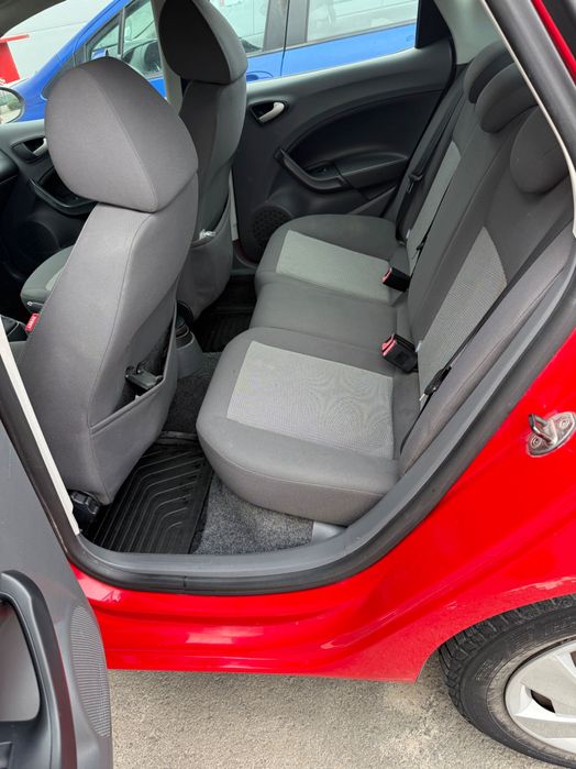 Vind Seat Ibiza 118 000km