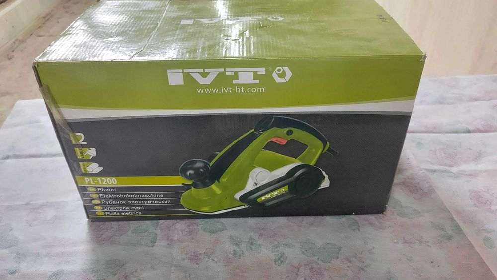 Продам электрорубанок IVT
