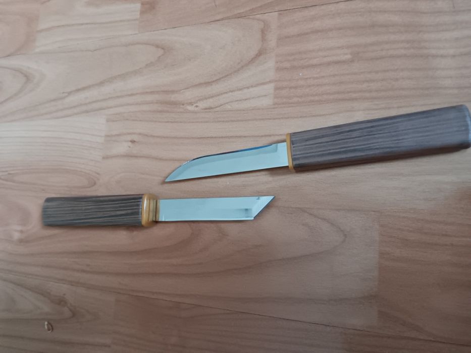 Set de 2 cuțite disimulate