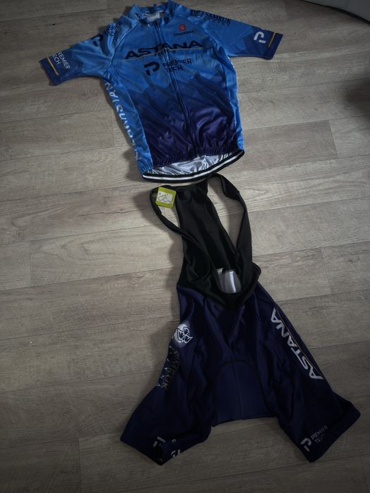 Вело костюм и ласты