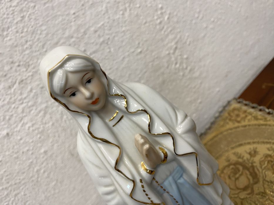 Френска порцеланова фигура дева мария