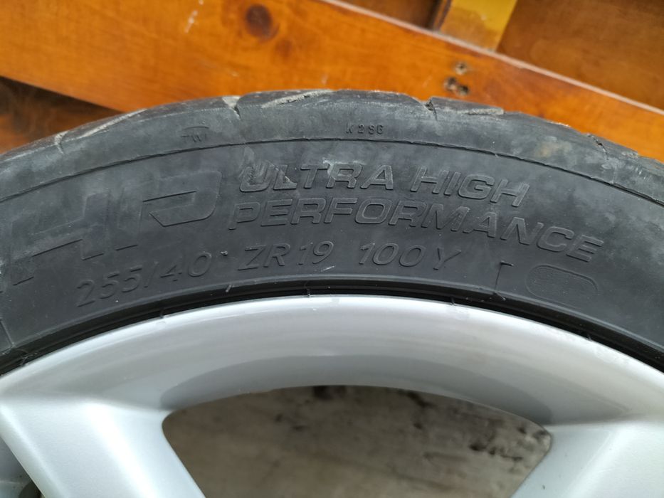 Roti originale audi pe 19 cu cauciucuri de vara