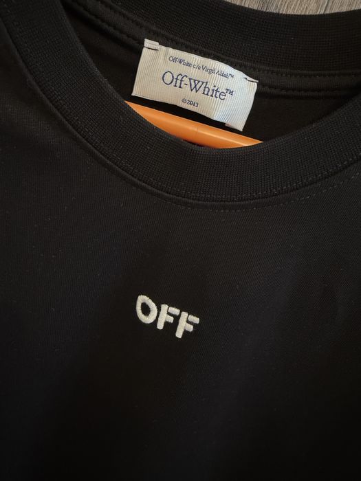 Tricou OFF WHITE, masura L, logo brodat pe fata si pe spate, nou fara eticheta, din bumbac 100%