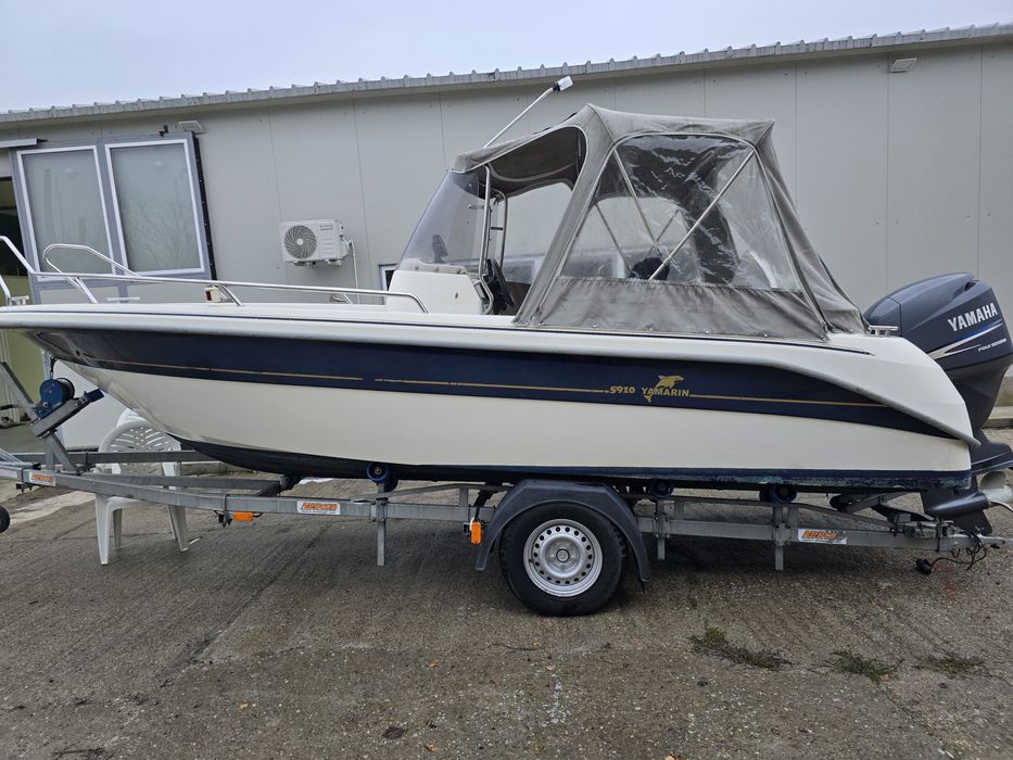 Barca Yammarin 5910
