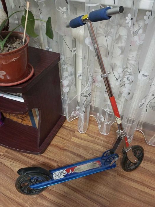 Самокат детский складной