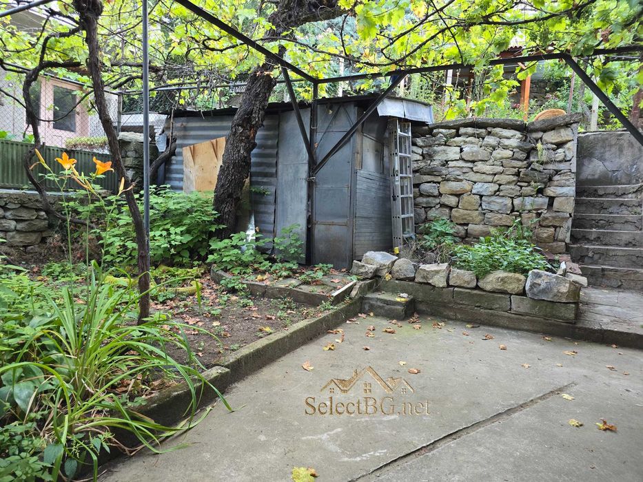 Продава се Къща в Велико Търново, Център - 159 кв.м за 1541 €/кв.м - Снимка #3