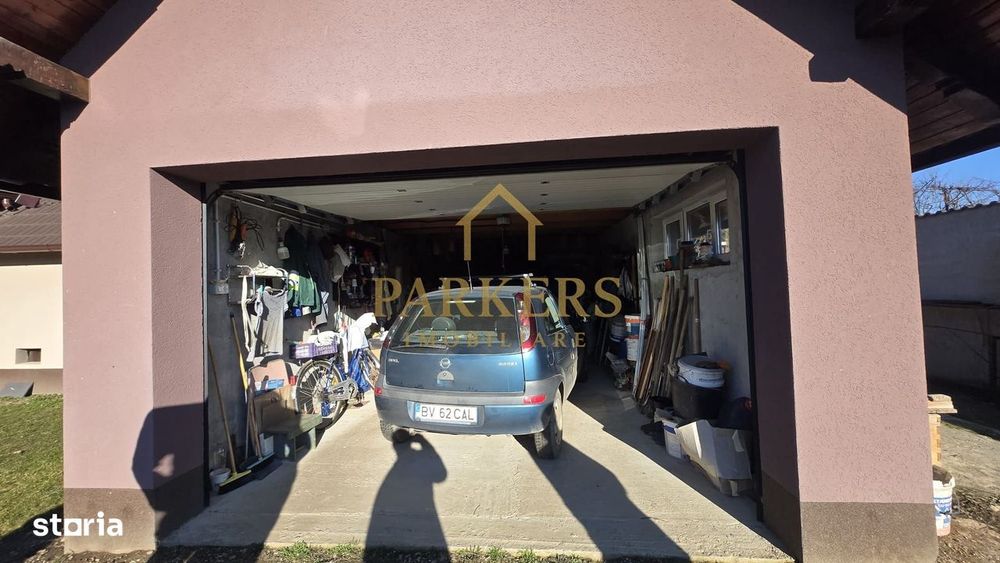 Casă renovată 150 mp utili + 1000 mp teren, priveliște spre Munte