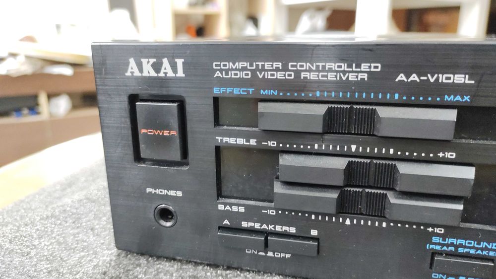 Akai AA-V105L Receiver