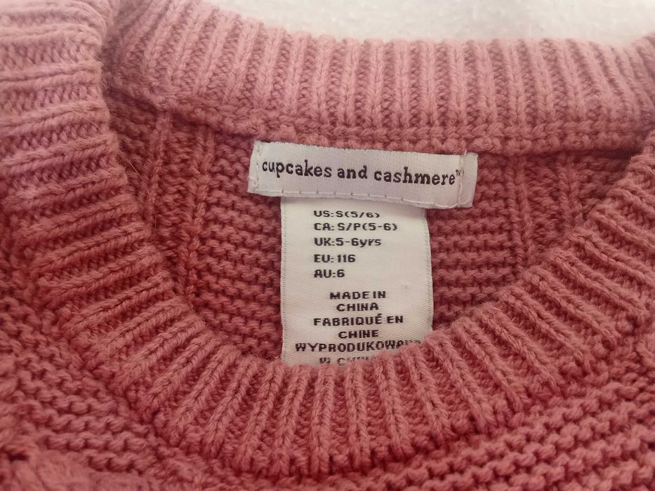 Английска плетена рокля 5 г. - 20 лв.