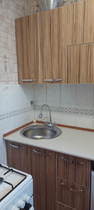 Срочно продам кухонный гарнитур