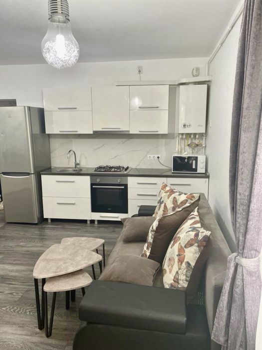 Proprietar-Apartament 2 camere str.Doamna Stanca 15