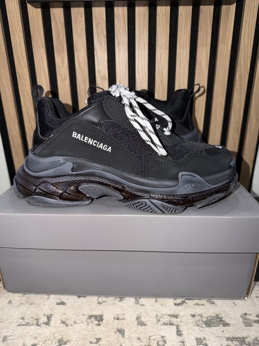 Balenciaga triple s 42