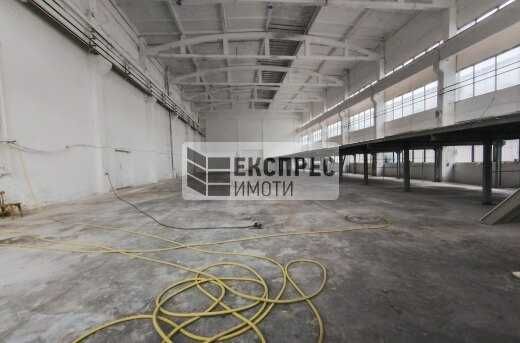 Склад, в района на ЗПЗ