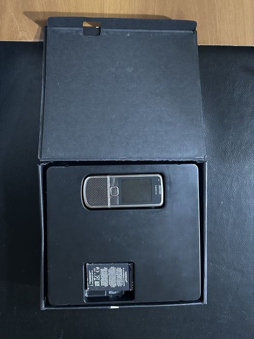 Nokia 8800 carbon arte