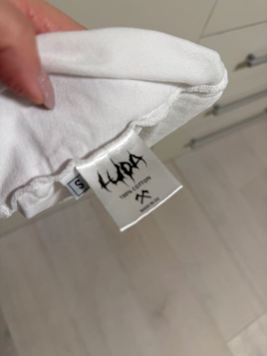 2.Бяла тениска LUDA