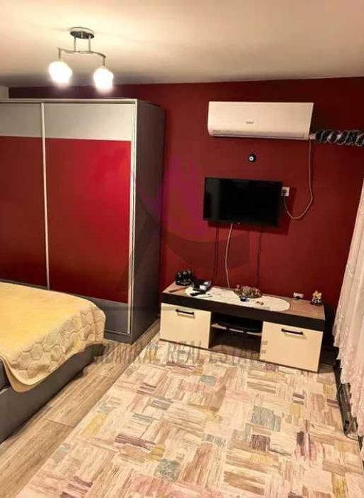 Атрактивен -тристаен -Възраждане 4