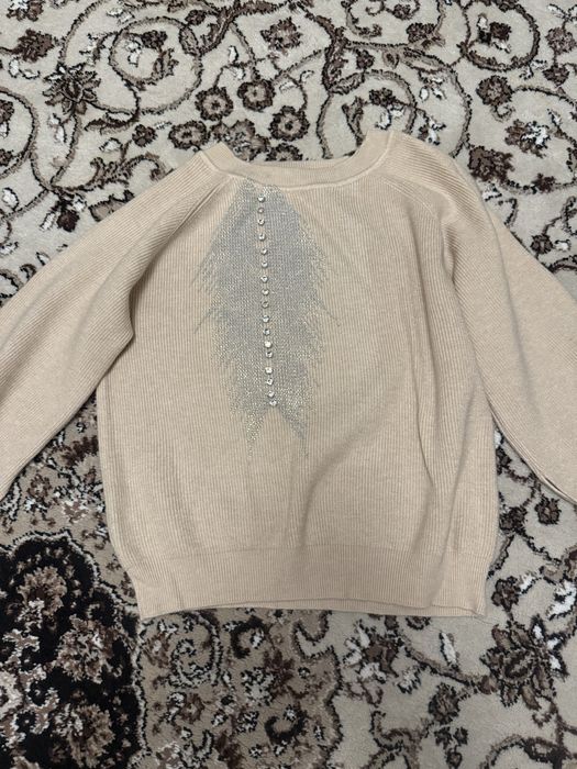 Новый свитер недорого