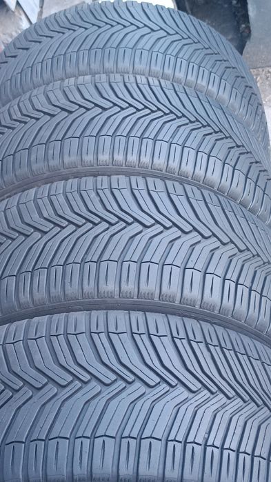 225/40/18 Michelin