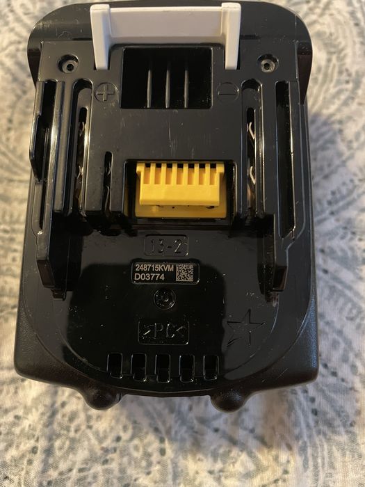 батерия,винтоверт,импакт макита makita 18V