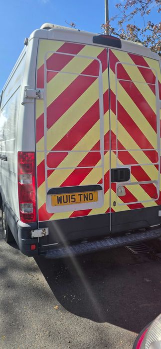 Бус IVECO DAILY 35S13MWB  2015Г.