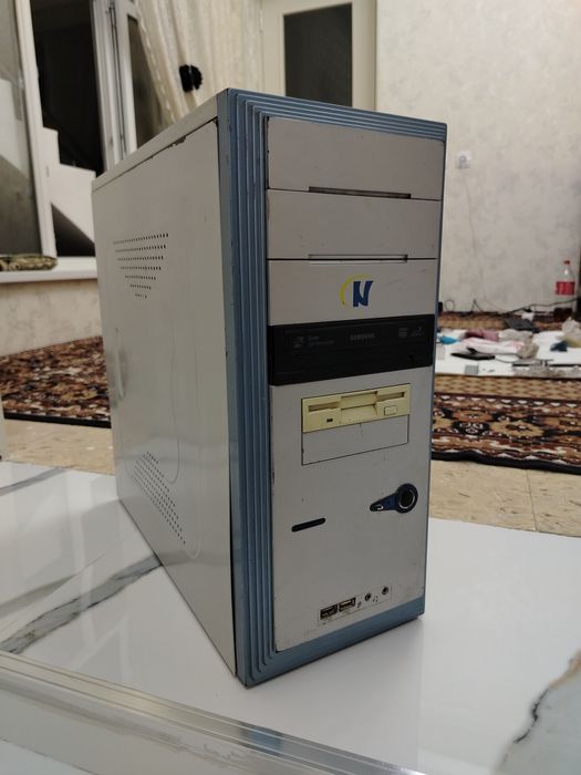 Продаётся кейс+БП.