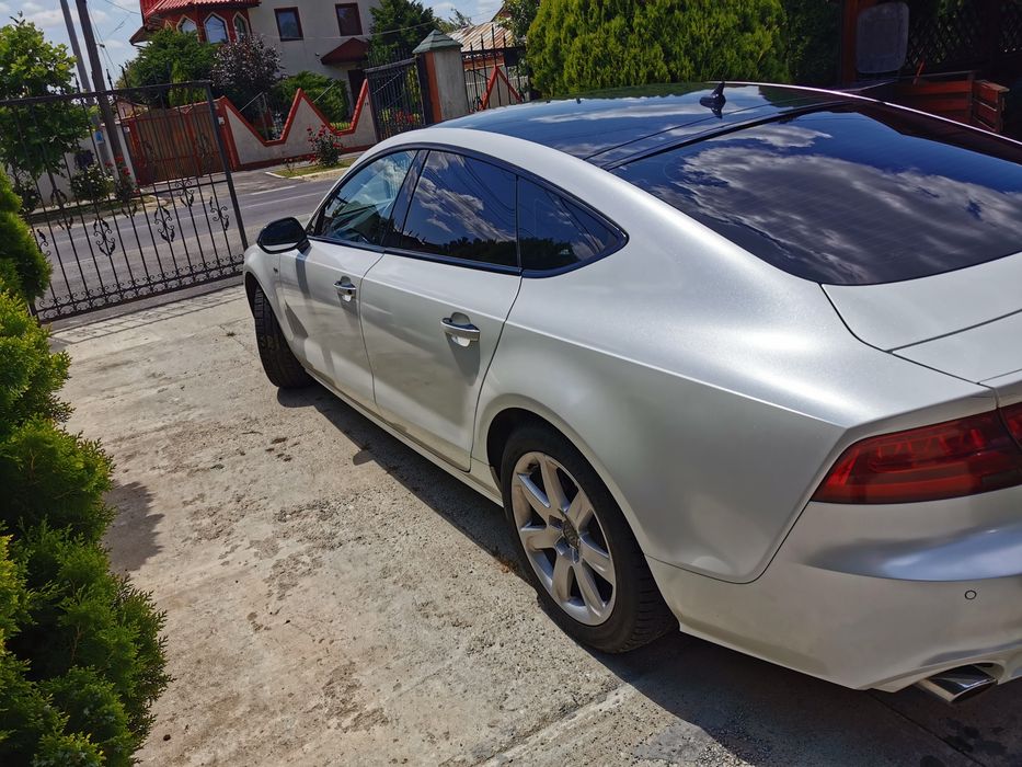 Vând Audi a7 3.0